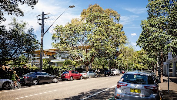 Woollahra councillor Harriet Price called Sydney Grammar's proposed Weigall Sports Complex  an “intrusive and bulky development”.