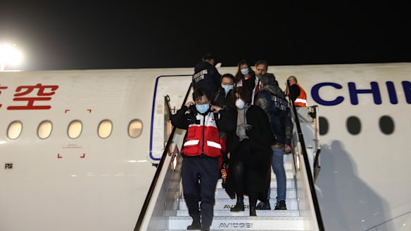 A Chinese aid team arrives at Fiumicino Airport in Rome, carrying members of a medical team and several tons of medical supplies.