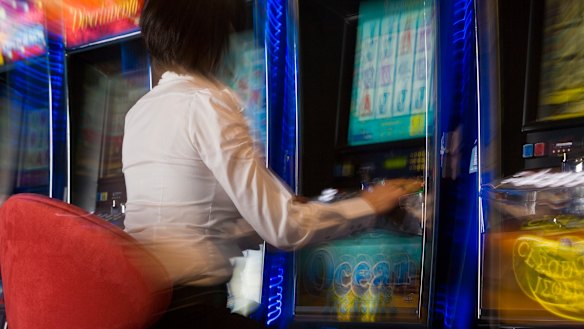 The NSW Crime Commission will use its royal commission-style powers to investigate whether significant amounts of dirty funds are being washed through pokies venues.