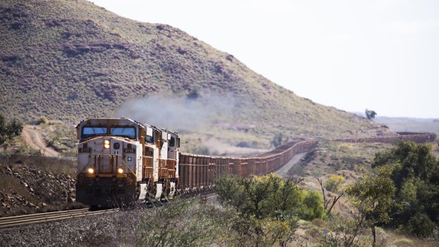 Rio Tinto will start decarbonising its Pilbara trains by combining diesel and battery-powered locomotives.