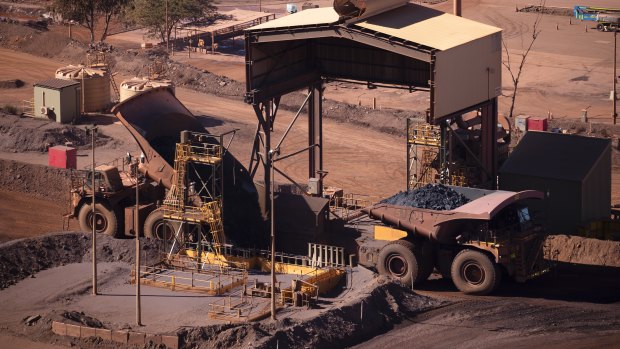 BHP’s share price is trading lower, but there are reasons for thinking that that could change.