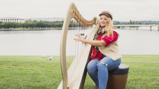 Australian pop artist Elska will be playing Canberra's National Folk Festival.