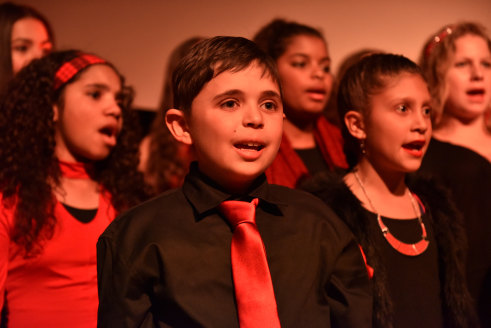 Members of the Dhungala Children’s Choir.