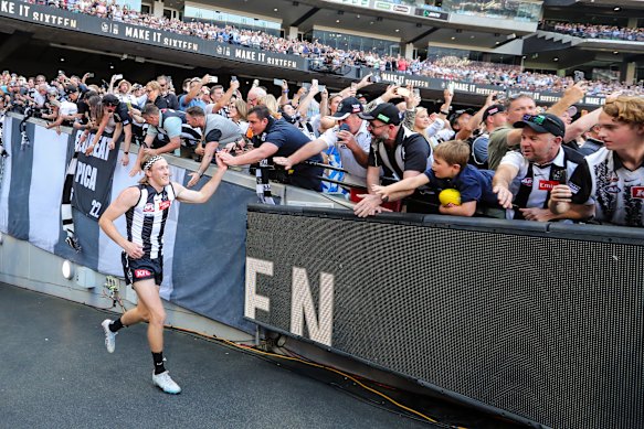 Nathan Murphy runs up the race to warm up for the 2023 grand final, which proved to be his final game with Collingwood. 
