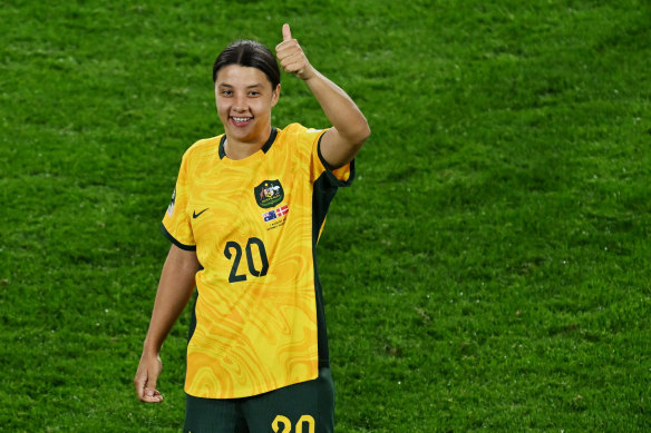 Sam Kerr shows the crowd her appreciation.