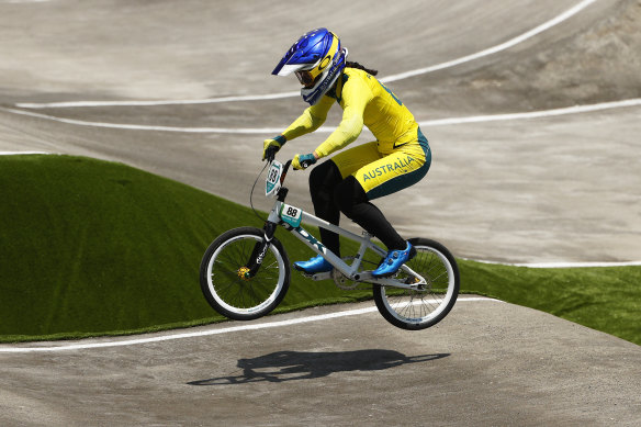 Saya Sakakibara suffered a nasty crash at her BMX race semi-final run on Friday.