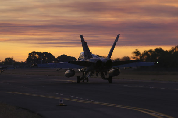 A RAAF F/A-18 Hornet takes off from RAAF Base Tindal during Exercise Diamond Storm, 2017.