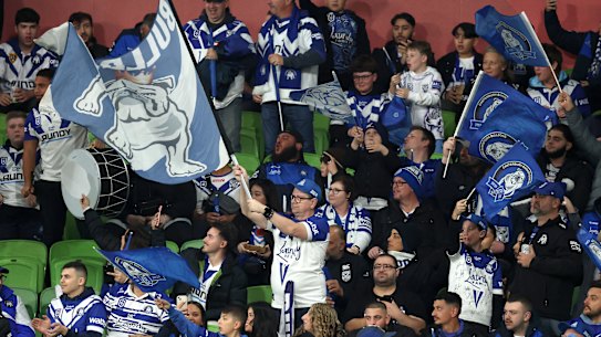 Bulldogs fans prepare for the game.