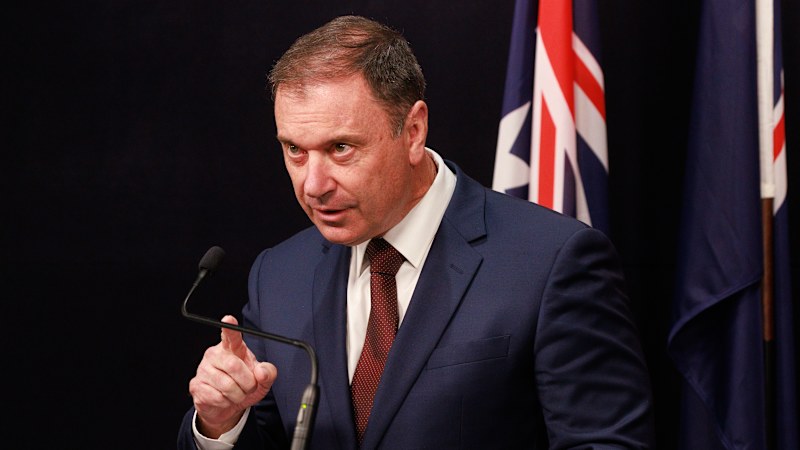Victorian Labor promises stamp duty waiver in pitch to small business