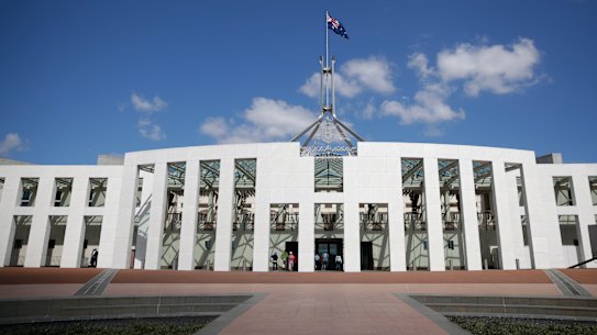 The size of the public service is expected to rise.