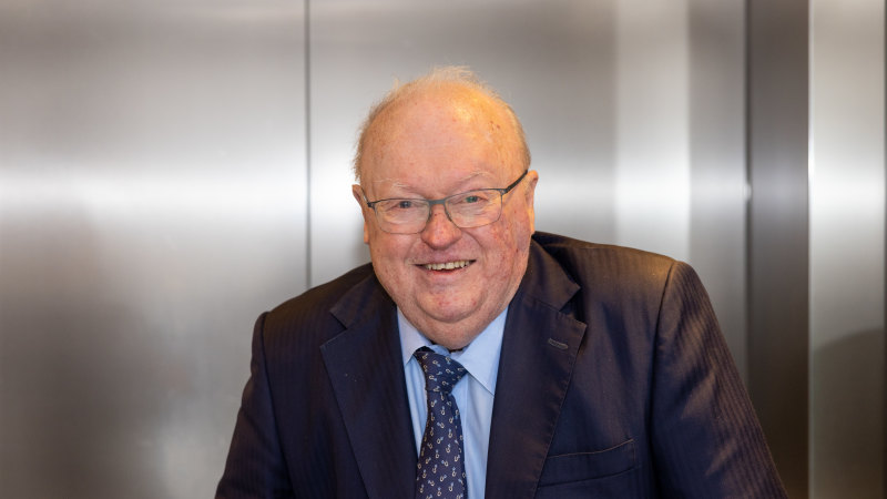 Labor powerbroker Graham Richardson dies aged 76