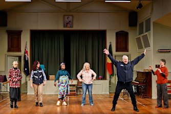 Emily Milledge, Louise Siversen, Ratidzo Mambo, Carita Farrer Spencer, William McInnes and Maude Davey in <i>The Heartbreak Choir.