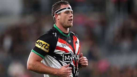 Penrith’s Liam Henry has signed for Perth.