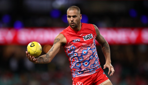 Lance Franklin is in contract talks with Sydney to play in 2023.