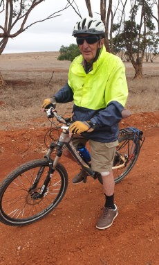 Kelvin Chamier pictured in April 2022 on his 300km cycling trip from Adelaide to Quorn, South Australia.