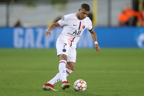 Kylian Mbappe limped off injured after helping set up PSG’s sole goal.