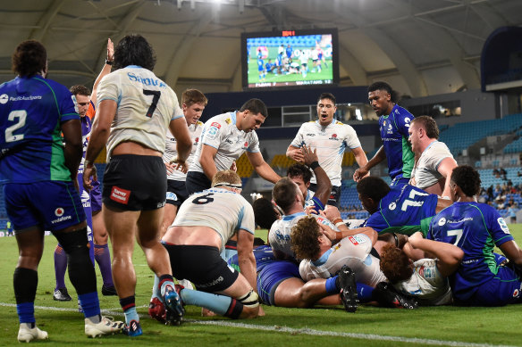 The Waratahs rolling maul did plenty of damage in their dominant win.