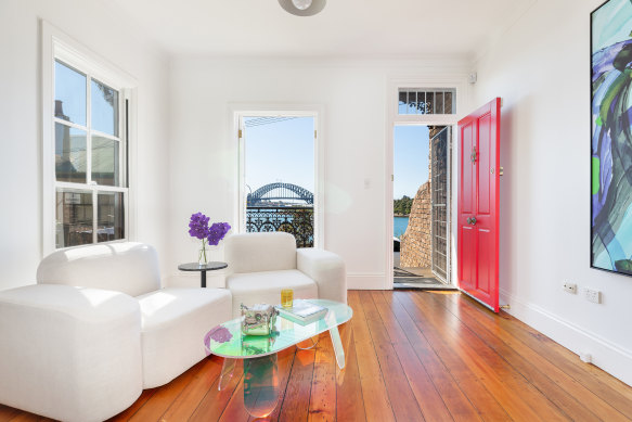 The two-bedroom house set near Balmain East Wharf was sold under the hammer for $3.1 million.