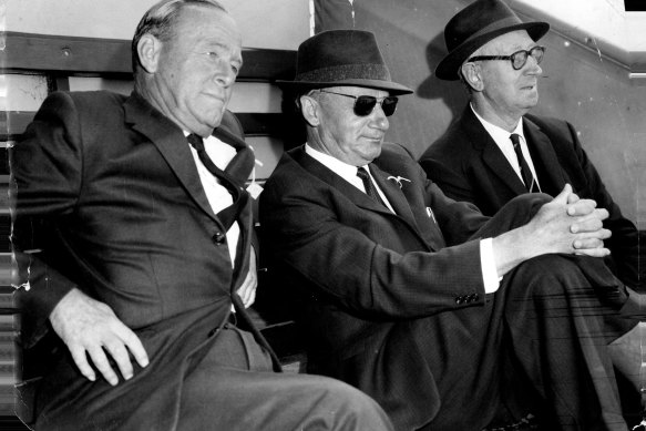 Donald Bradman (centre) watching a game with fellow Australian selectors 
Dudley Seddon and Jack Ryder. 