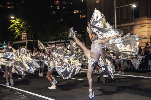 mardi gras sydney road closures