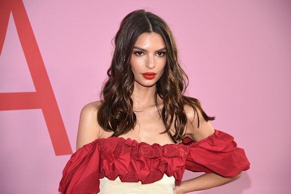 Emily Ratajkowski on the red carpet in 2019.