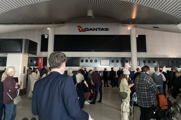 Passengers have been faced with blank departures boards as a power outage strikes Perth Airport.