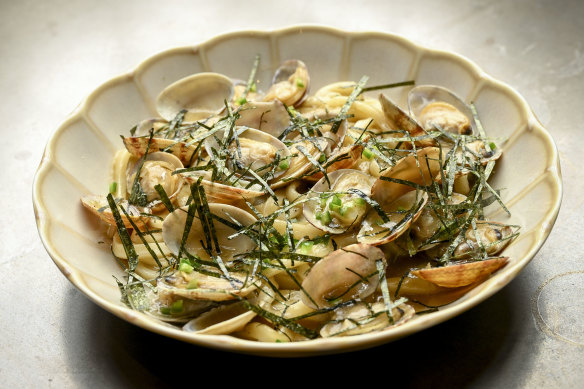 Udon with pipis and seaweed butter tastes like the type of dish a chef might make at the end of a shift.