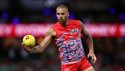 Lance Franklin is in contract talks with Sydney to play in 2023.