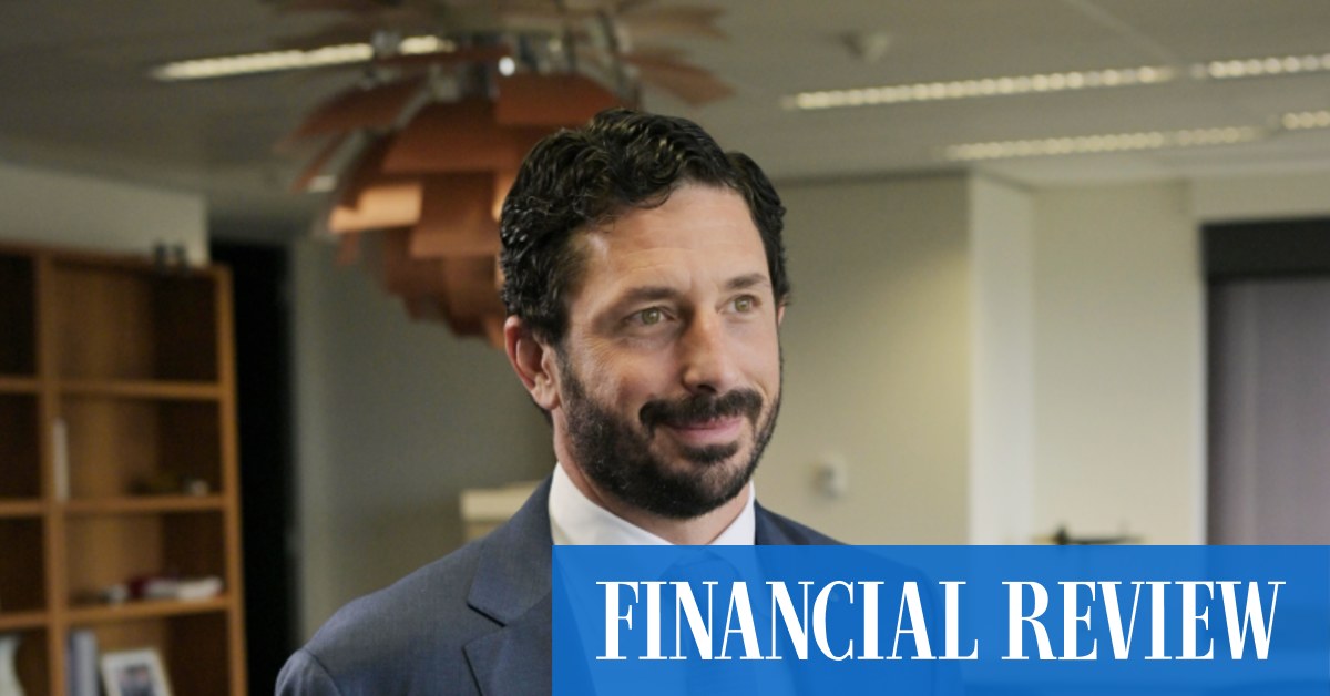 Stokes seeks to mop up Boral with 6.25 offer; BJ and Mac on ticket