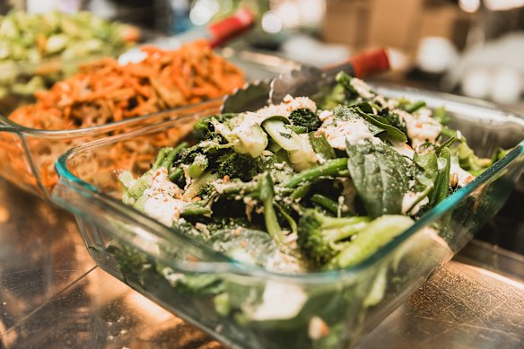 Mangosteen has 4-6 different salads available daily. 