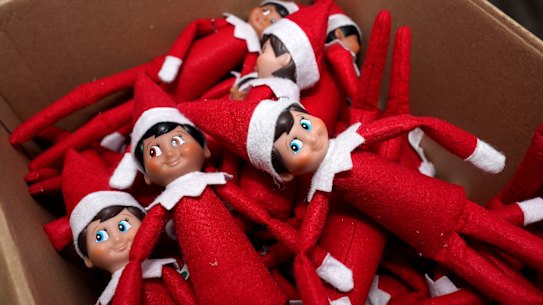 Elves ready for duty – and various shelves.