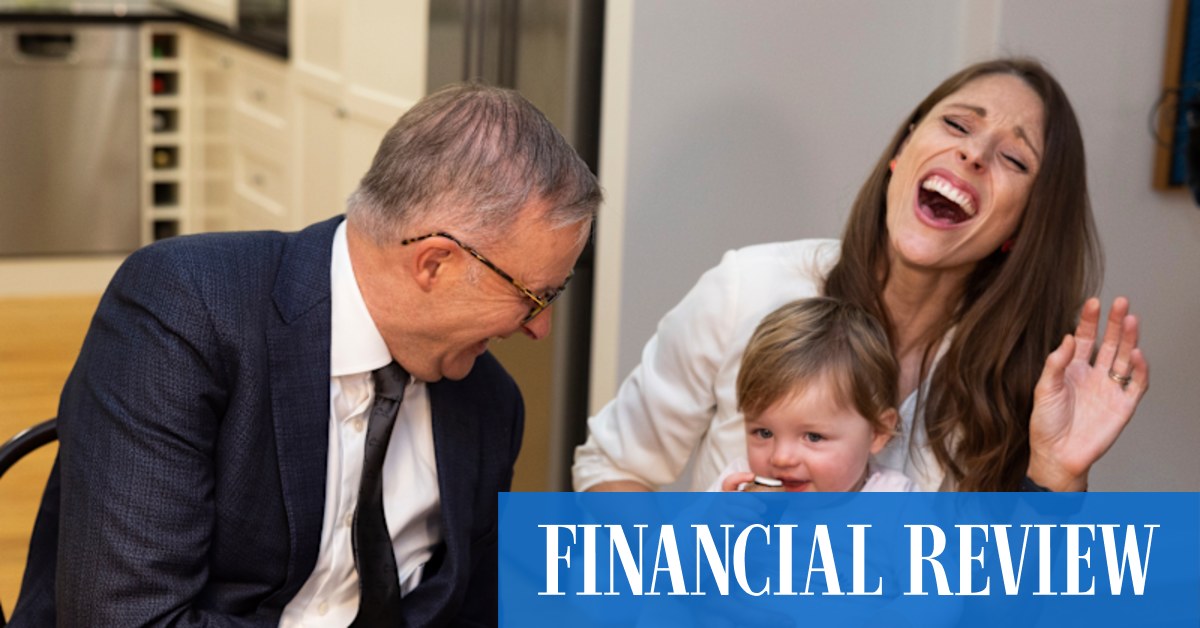 Paid parental leave: RMIT's Leonora Risse calls for more 'use it or lose it' leave for fathers - Vimarsana News