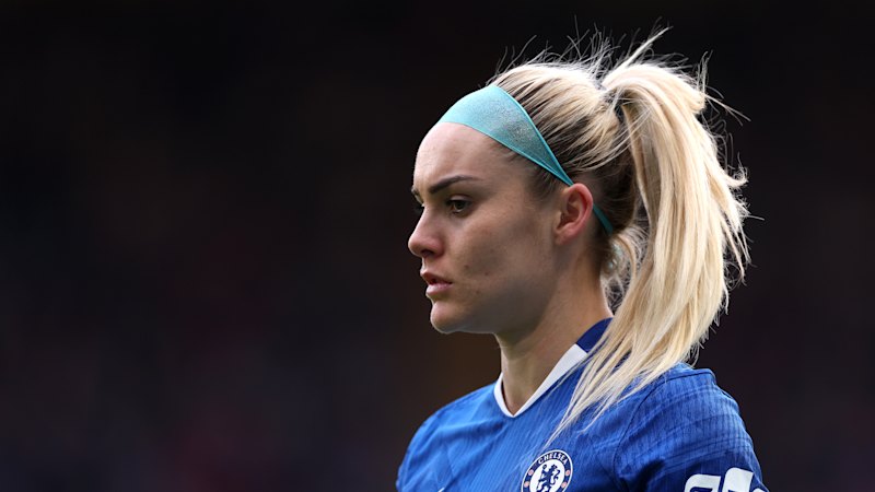 ‘That’s embarrassing’: Why top Matildas won’t be ending their careers in Australia