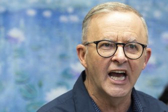 Opposition Leader Anthony Albanese set off a political battle this week by saying he “absolutely” backed a 5.1 per cent wage increase.