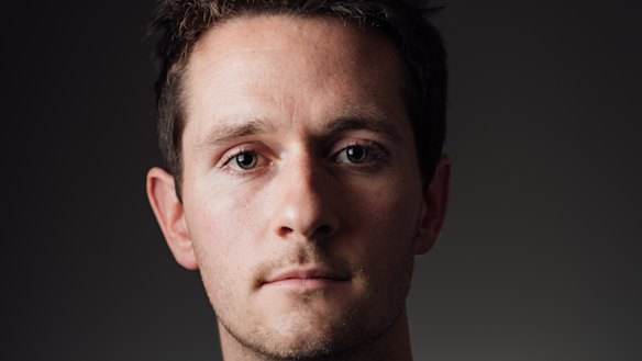 Robbie Arnott's Flames is written in a variety of styles and genres. 