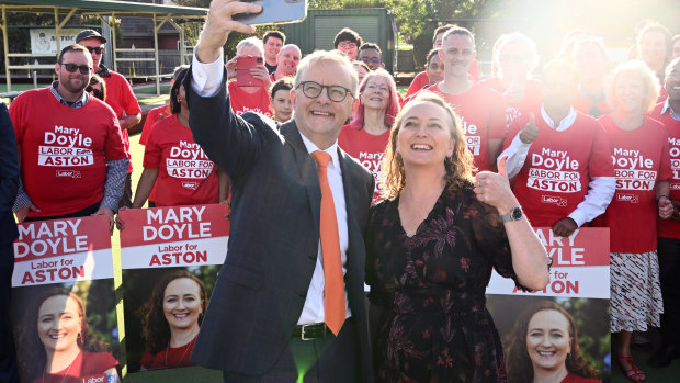 Prime Minister Anthony Albanese and Mary Doyle, Labor’s candidate for Aston, at Bayswater Bowls Club last month.