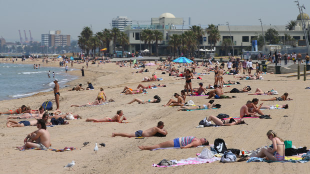 Melburnians flocked to St Kilda beach on Wednesday to escape the heat.