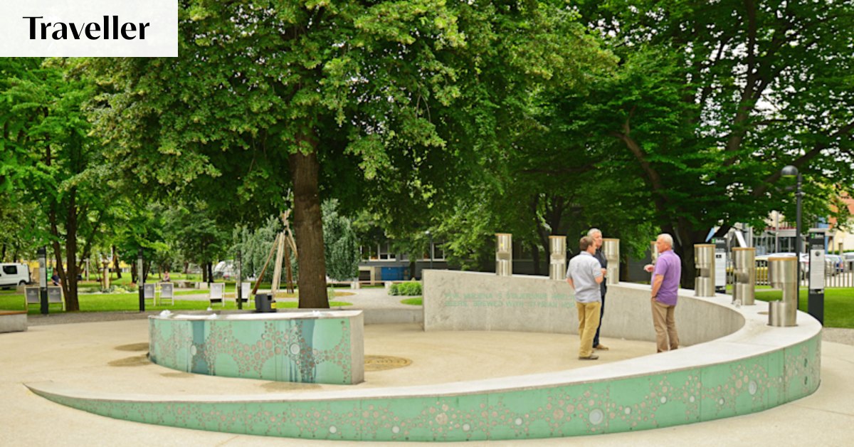 This town’s unique fountain made us change our honeymoon route