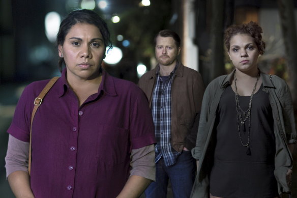Rarriwuy Hick (right) with Deborah Mailman and Anthony Hayes in the Redfern Now episode Promise Me.