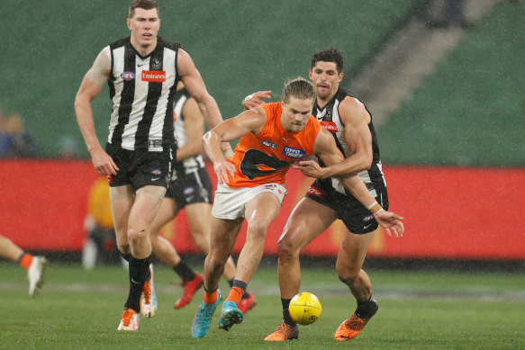 Is the Giants’ Harry Himmelberg being hunted by the Magpies?