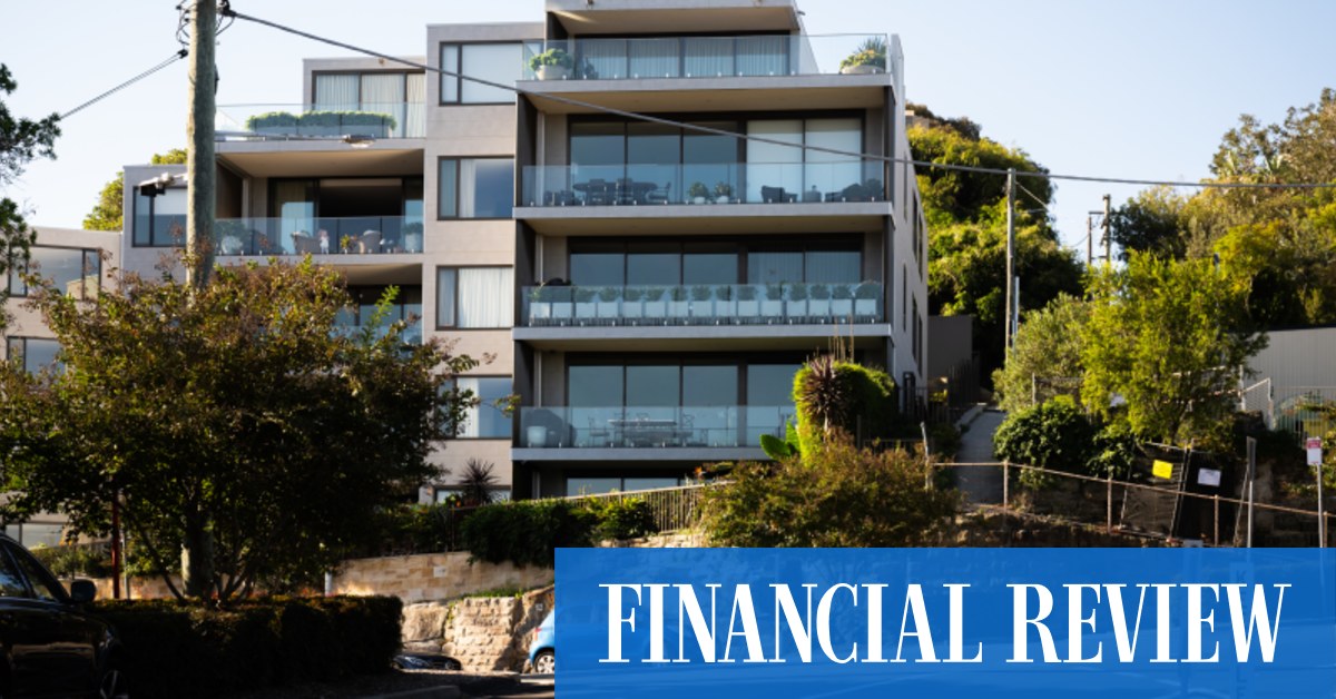 Sydney house prices: CBRE executive David Milton doubles his money with $6.5 million Neutral Bay apartment sale - Vimarsana News