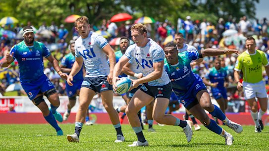 Max Jorgensen takes on the Drua defence.