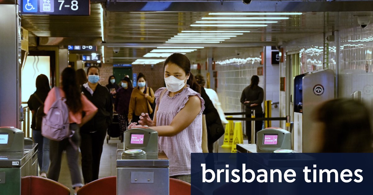 Free phone charging at Sydney train stations under Labor election promise