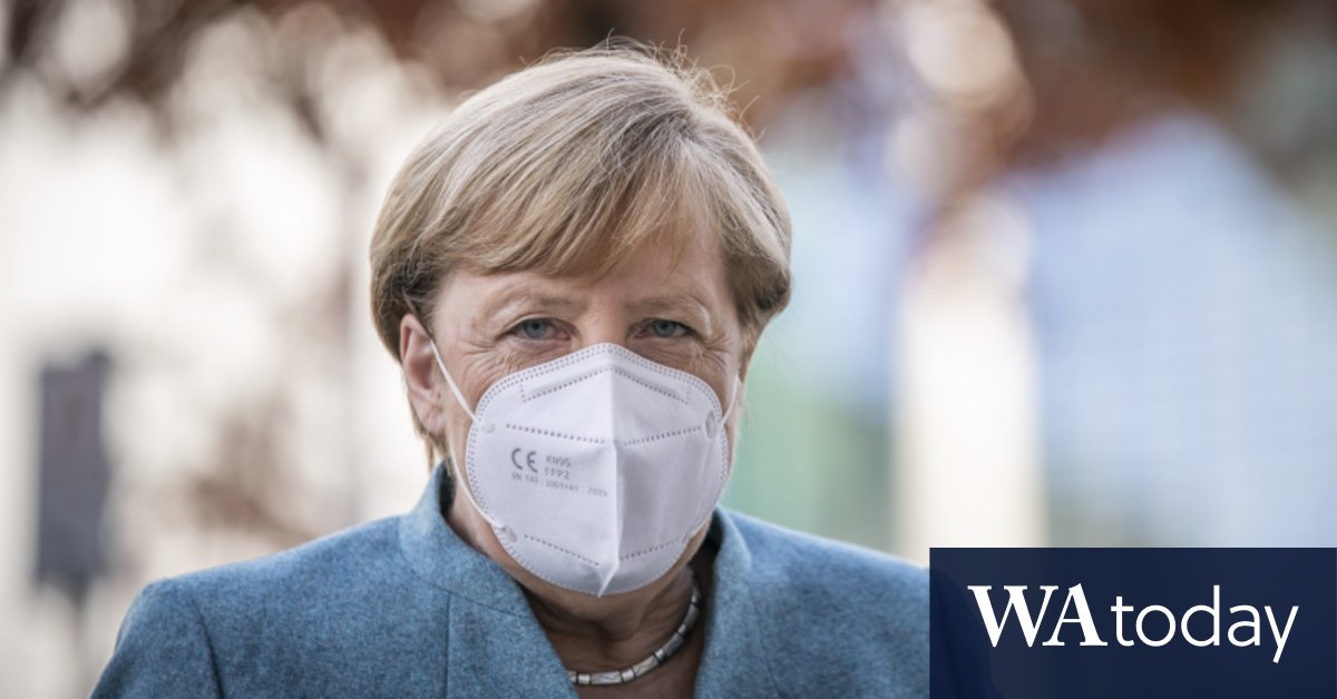 Merkel mulls national lockdown