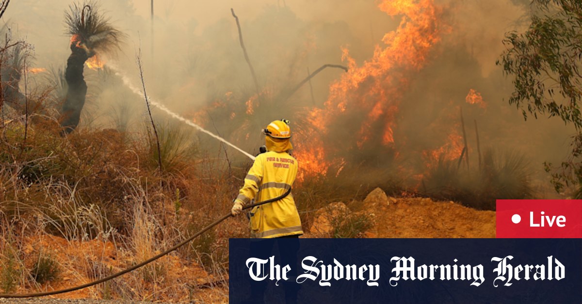 Wooroloo fire LIVE: Firefighters' tireless battle through the night to keep blaze from homes - Vimarsana News