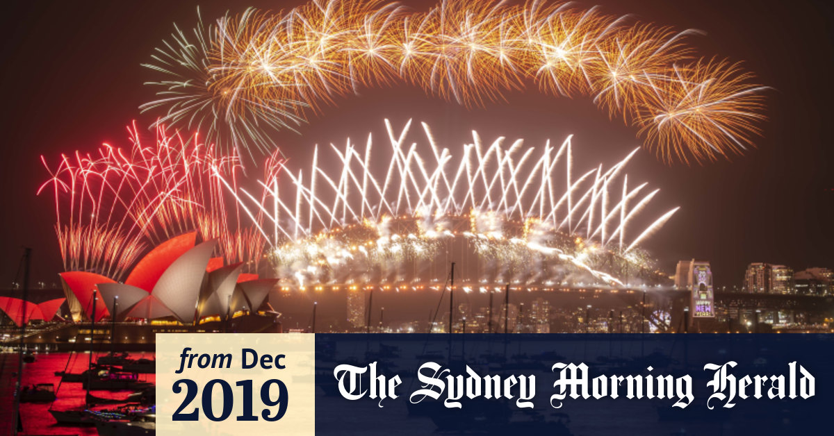 Sydney New Year S Eve 2019 Fireworks Explode Over Sydney Harbour