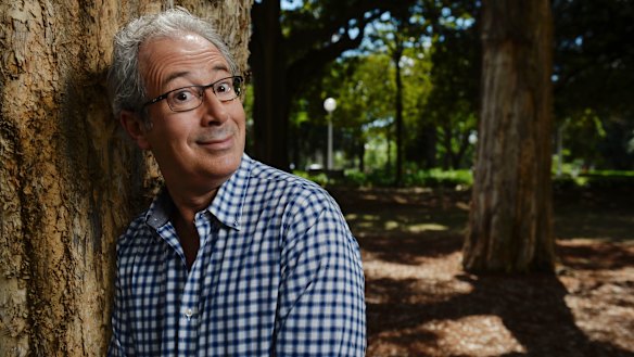 Ben Elton has joined surfers in Margaret River to call for action on climate change.
