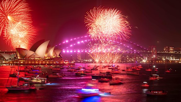 Strong winds caused a slight delay to the 9pm fireworks over Sydney Harbour.