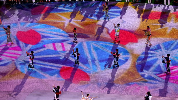 Entertainers perform during the Closing Ceremony.