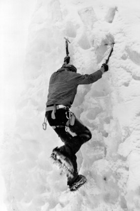 Tim Macartney-Snape (34) climbing on the Khumbu Icefall on Mt. Everest. April 1, 1990. 